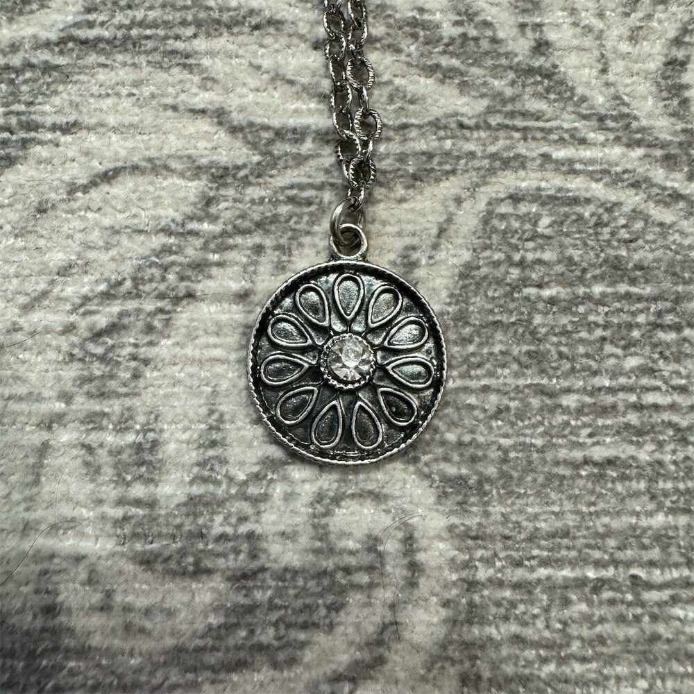 Compass Rose Design Necklace Floral Rosette Pendant Clear CZ Silver 18 in